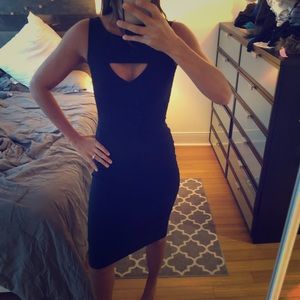 Betty Paige retro pencil dress with cutout